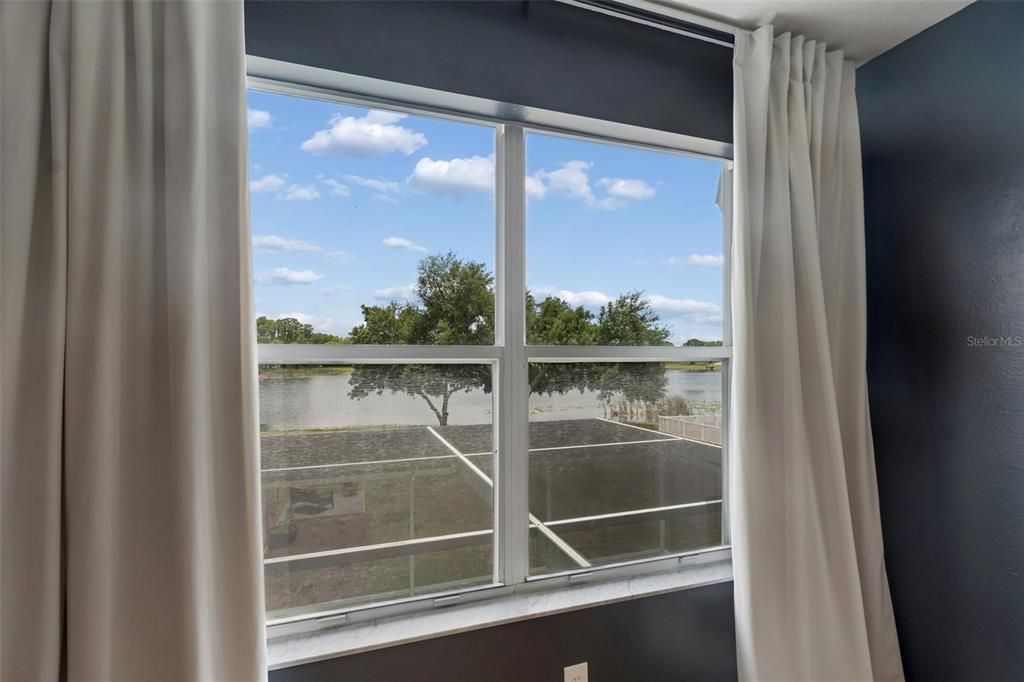For Sale: $669,000 (5 beds, 4 baths, 2768 Square Feet)