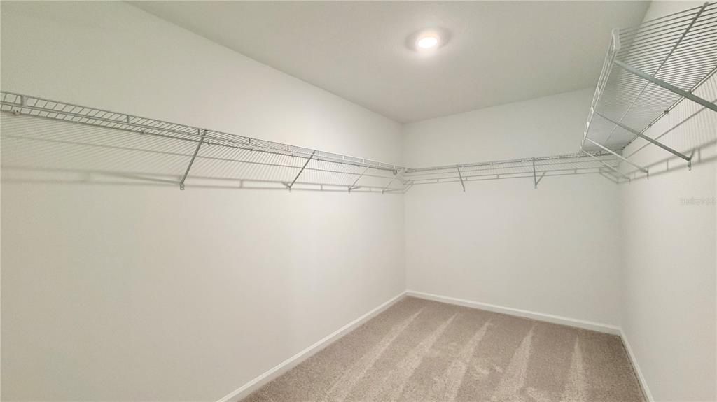 En Renta: $2,750 (4 camas, 2 baños, 2595 Pies cuadrados)