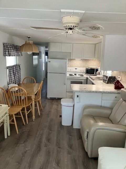 For Sale: $99,900 (2 beds, 1 baths, 460 Square Feet)
