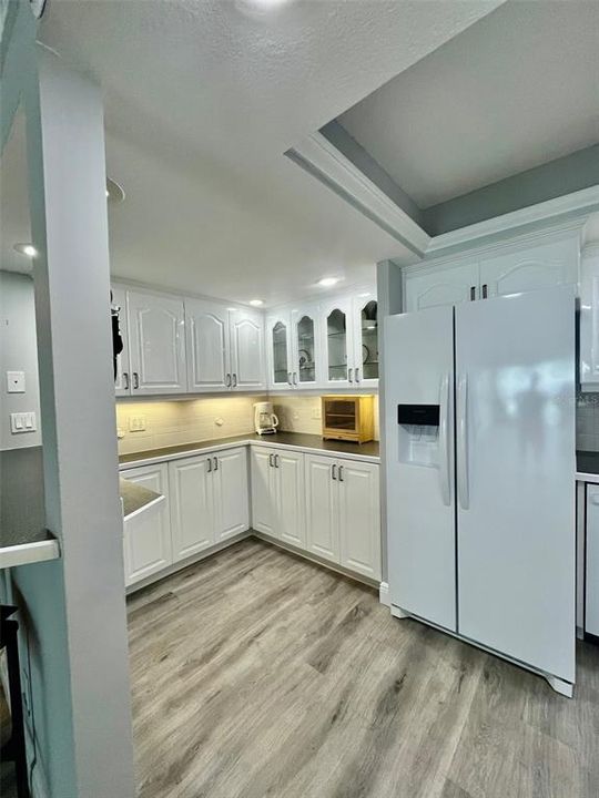 For Sale: $435,000 (2 beds, 2 baths, 1310 Square Feet)