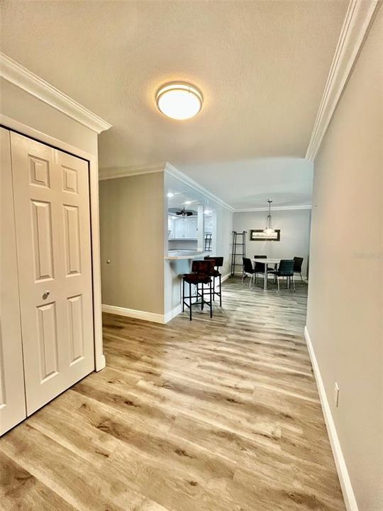 For Sale: $435,000 (2 beds, 2 baths, 1310 Square Feet)