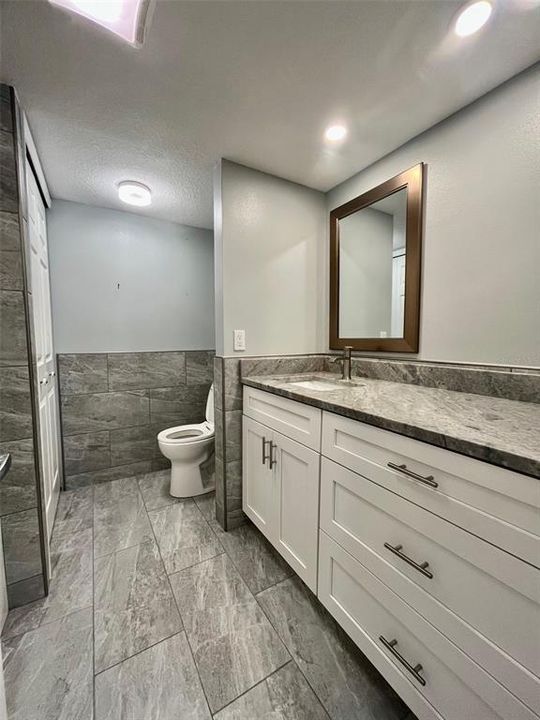 For Sale: $435,000 (2 beds, 2 baths, 1310 Square Feet)