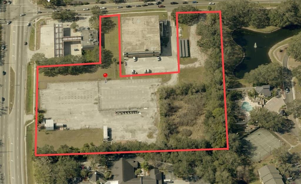 На продажу: $6,500,000 (6.13 acres)