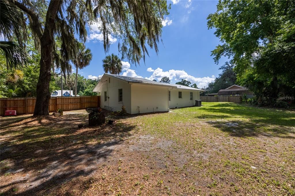 En Venta: $205,000 (2 camas, 1 baños, 1078 Pies cuadrados)