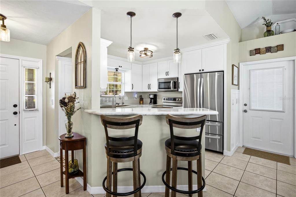 Active With Contract: $289,900 (3 beds, 2 baths, 1350 Square Feet)