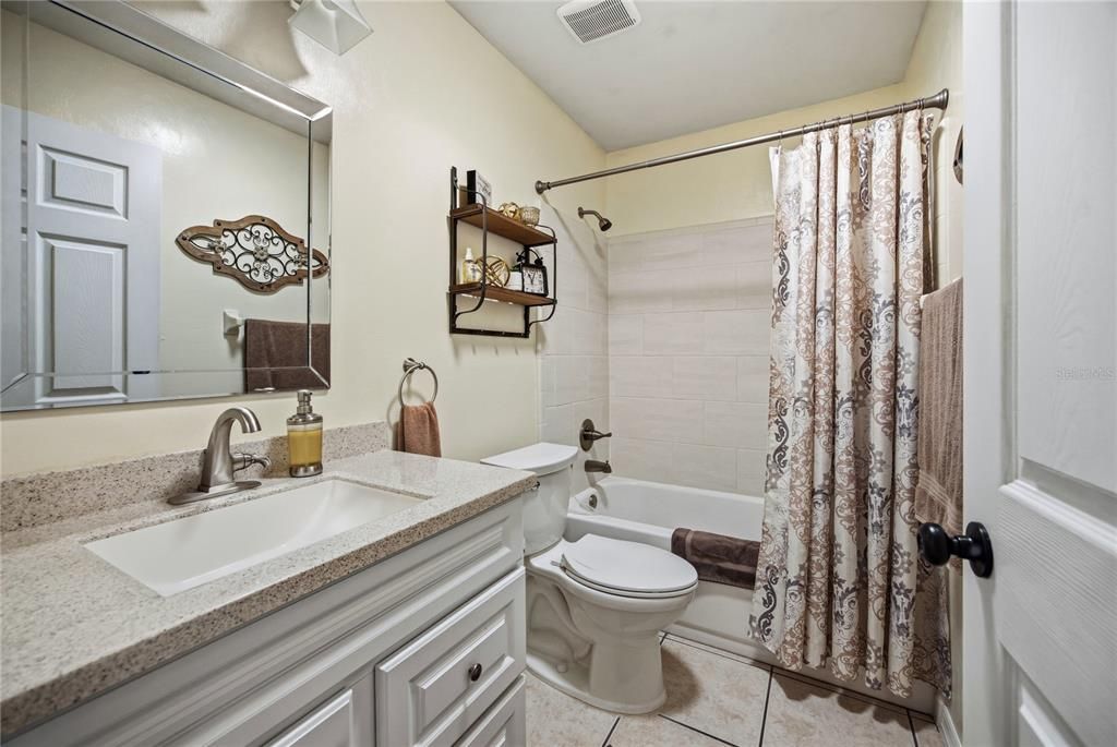 Active With Contract: $289,900 (3 beds, 2 baths, 1350 Square Feet)