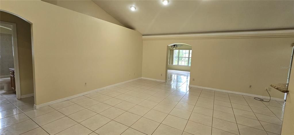 En Renta: $1,650 (3 camas, 2 baños, 1691 Pies cuadrados)