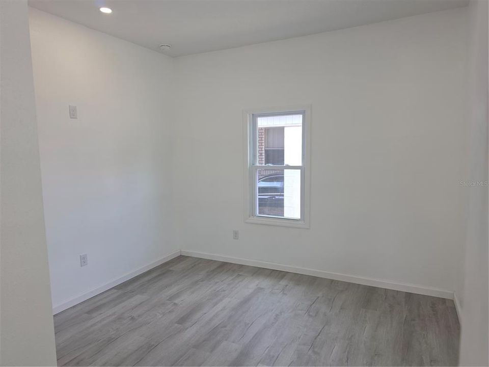 For Sale: $245,000 (3 beds, 2 baths, 1232 Square Feet)