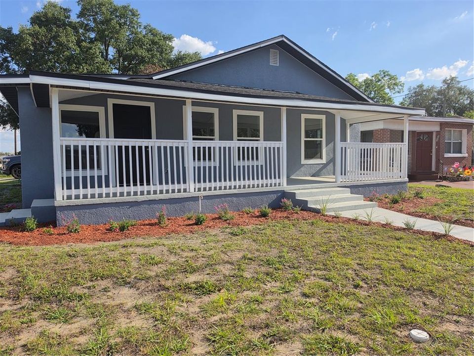 For Sale: $245,000 (3 beds, 2 baths, 1232 Square Feet)