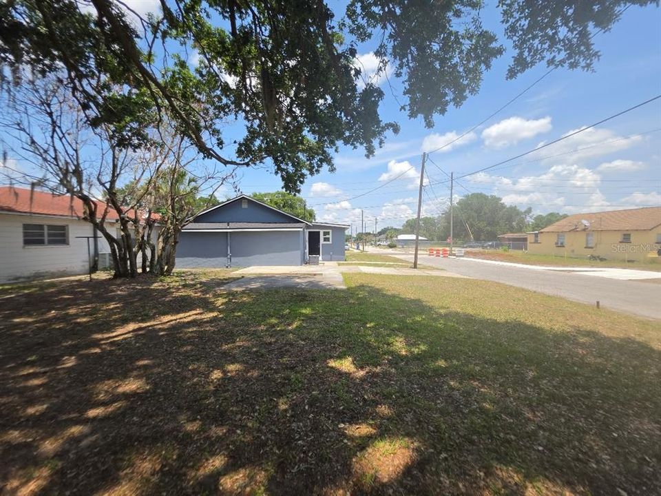For Sale: $245,000 (3 beds, 2 baths, 1232 Square Feet)