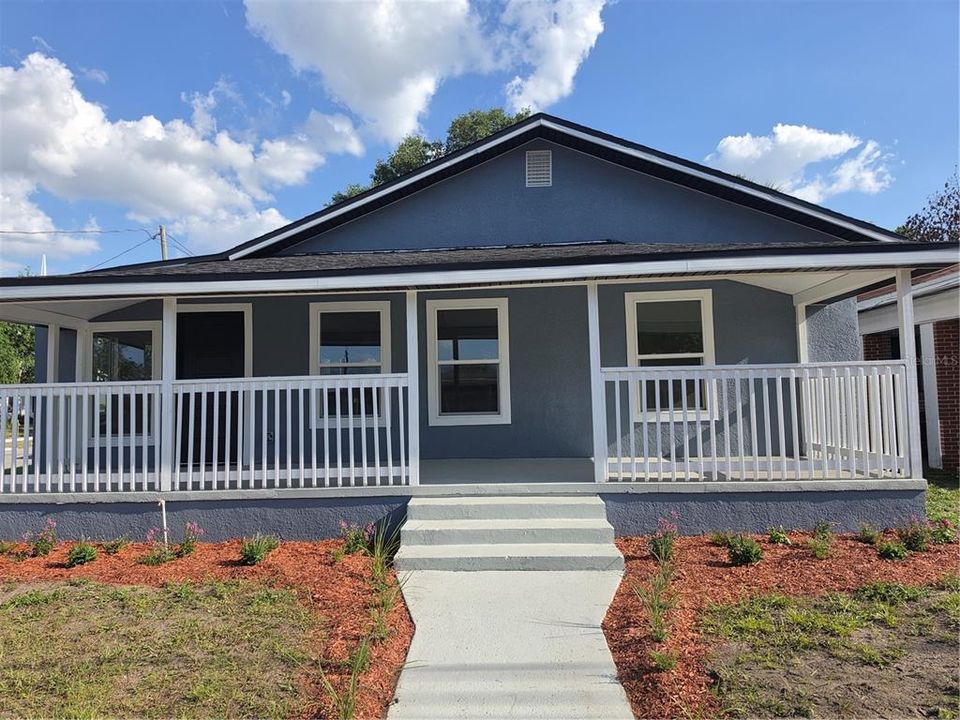 For Sale: $245,000 (3 beds, 2 baths, 1232 Square Feet)
