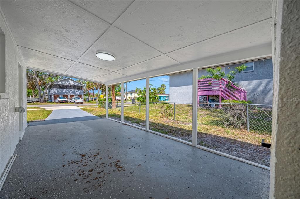 Activo con contrato: $235,000 (2 camas, 1 baños, 852 Pies cuadrados)