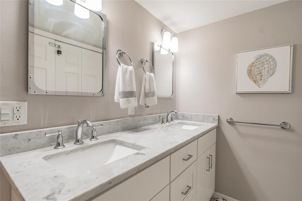 For Rent: $8,000 (3 beds, 2 baths, 1455 Square Feet)