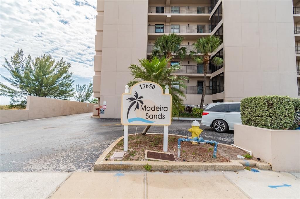 For Rent: $8,000 (3 beds, 2 baths, 1455 Square Feet)