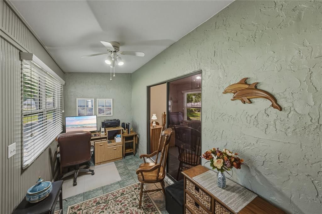 En Venta: $275,000 (2 camas, 2 baños, 1326 Pies cuadrados)