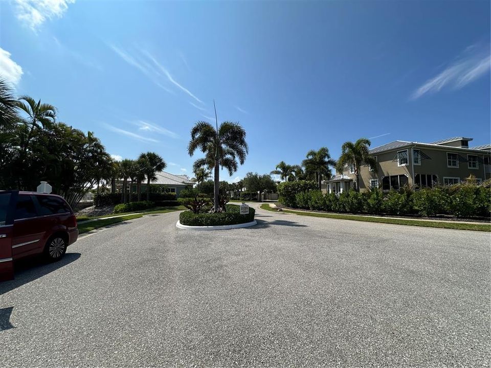 For Sale: $370,018 (4 beds, 3 baths, 2628 Square Feet)
