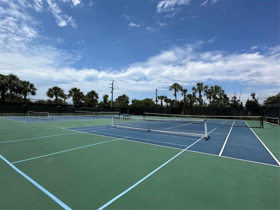 For Sale: $370,018 (4 beds, 3 baths, 2628 Square Feet)