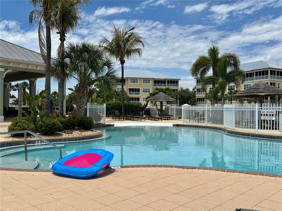 For Sale: $370,018 (4 beds, 3 baths, 2628 Square Feet)