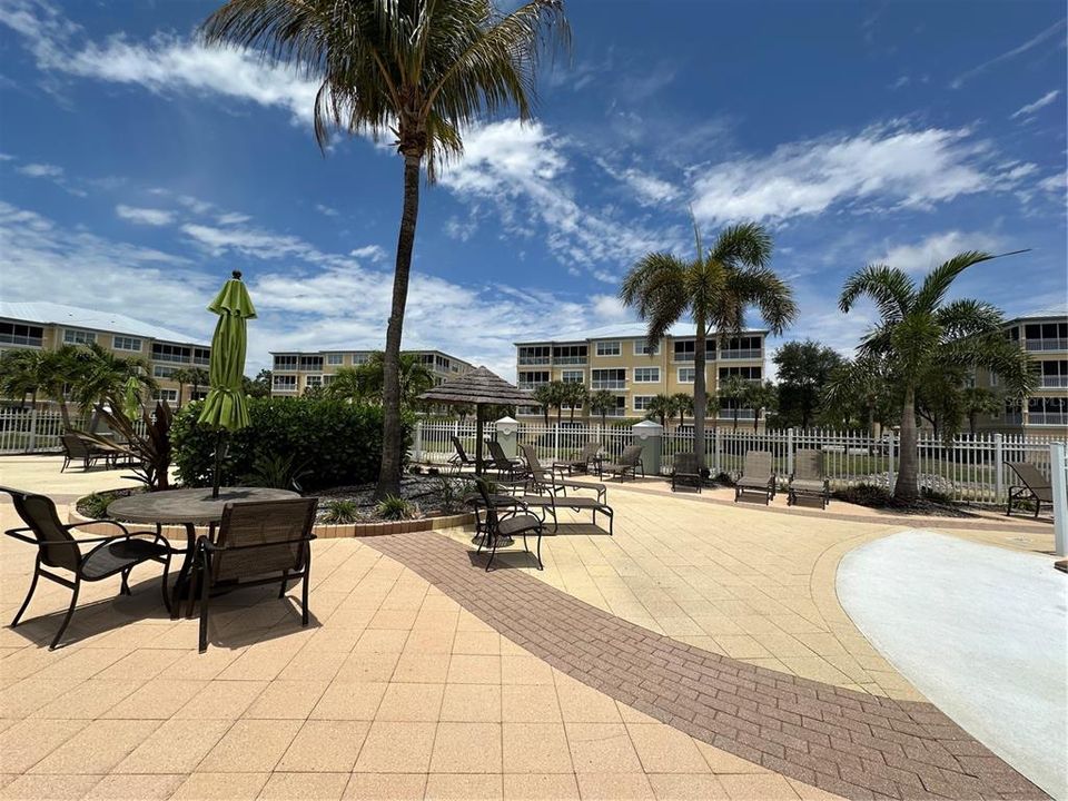 For Sale: $370,018 (4 beds, 3 baths, 2628 Square Feet)