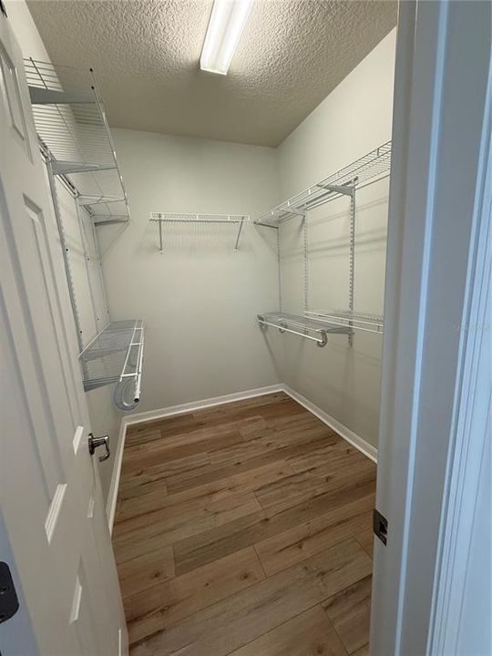 For Rent: $2,750 (4 beds, 3 baths, 1990 Square Feet)