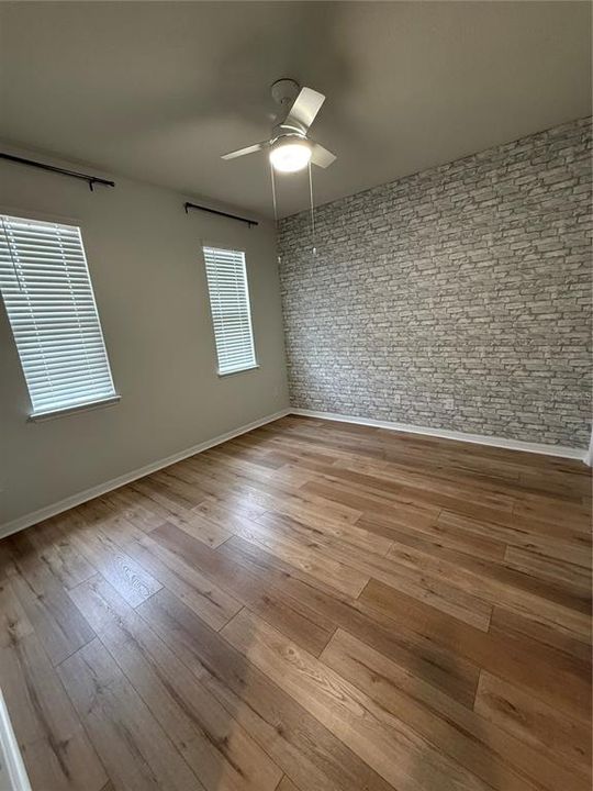For Rent: $2,750 (4 beds, 3 baths, 1990 Square Feet)