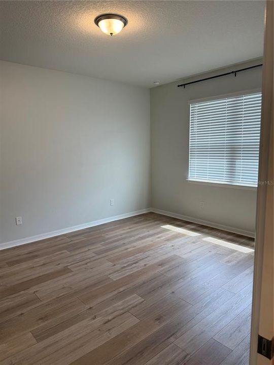 For Rent: $2,750 (4 beds, 3 baths, 1990 Square Feet)