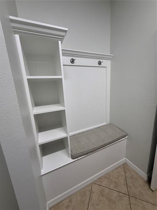 For Rent: $2,750 (4 beds, 3 baths, 1990 Square Feet)