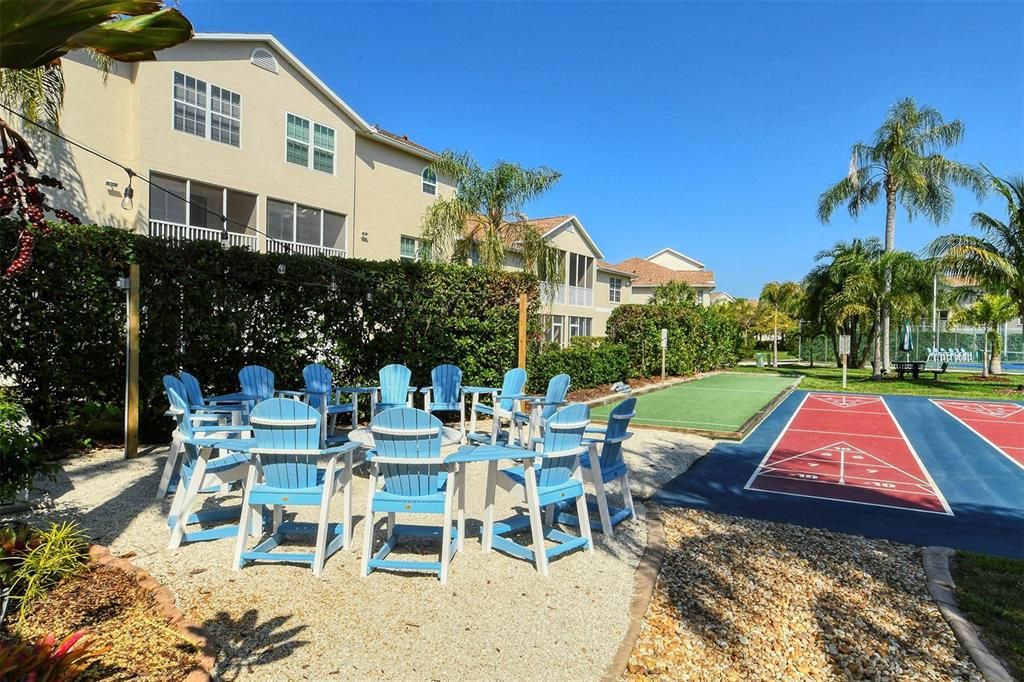 Activo con contrato: $249,900 (2 camas, 2 baños, 1068 Pies cuadrados)