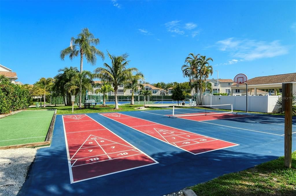 Activo con contrato: $249,900 (2 camas, 2 baños, 1068 Pies cuadrados)