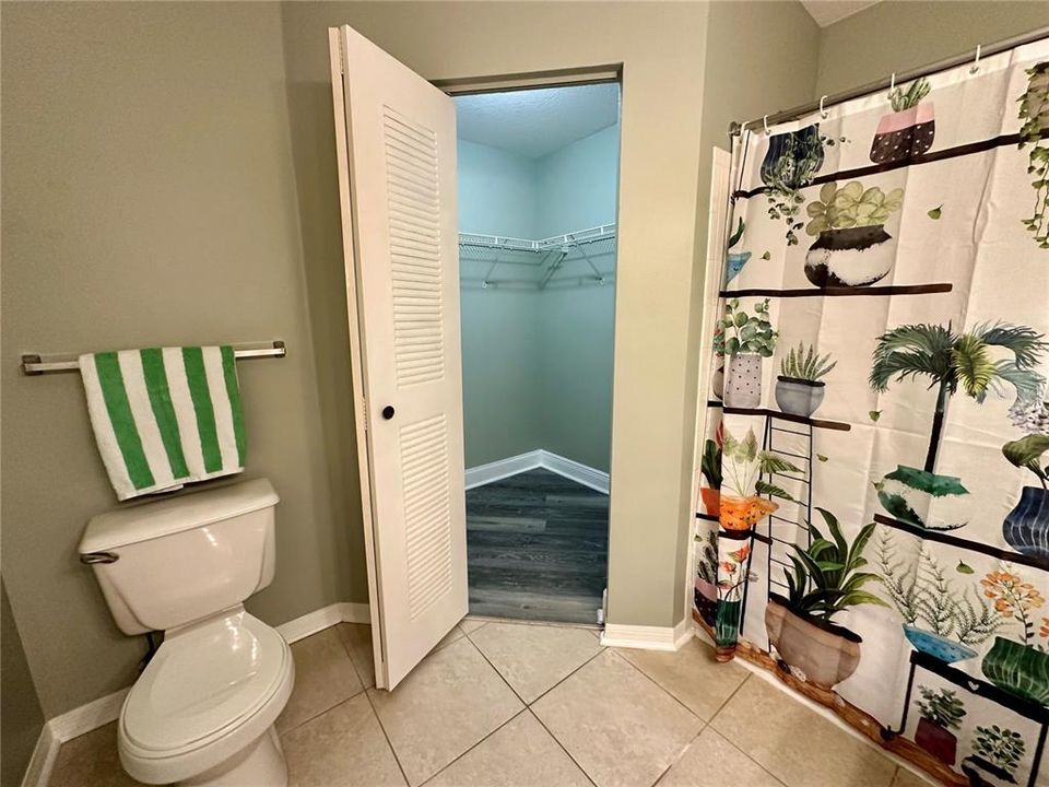 En Venta: $250,000 (2 camas, 2 baños, 1373 Pies cuadrados)