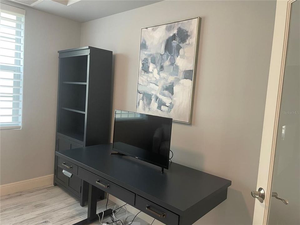 For Rent: $4,850 (3 beds, 2 baths, 2168 Square Feet)