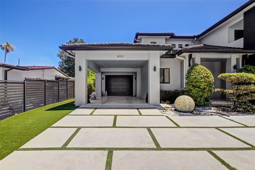 Active With Contract: $1,300,000 (4 beds, 3 baths, 3136 Square Feet)