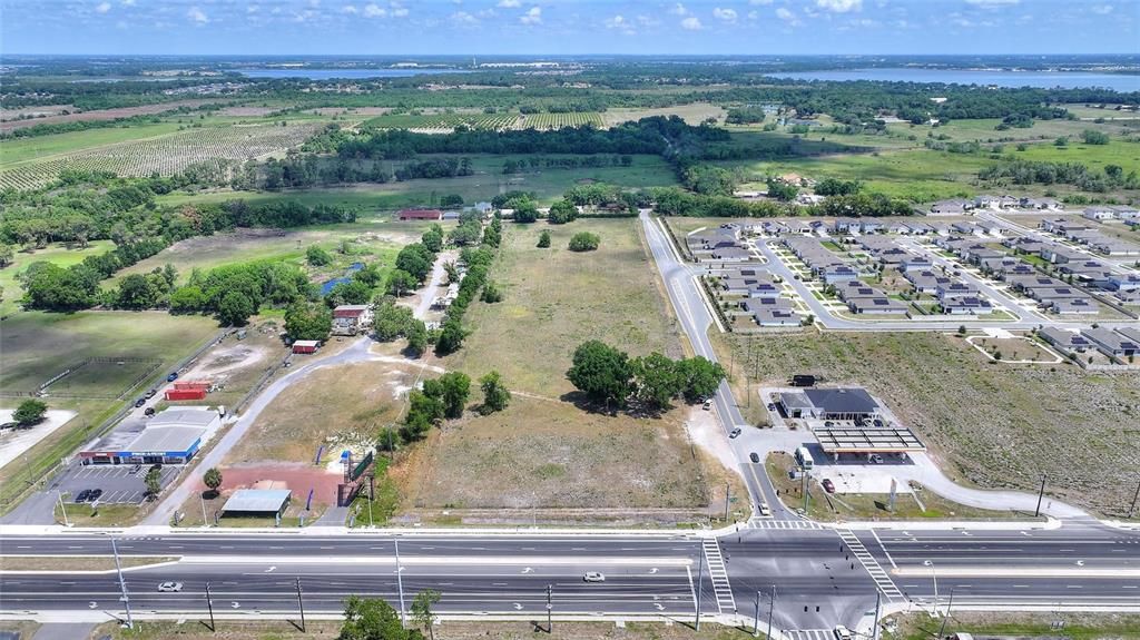 待售: $2,000,000 (4.30 acres)