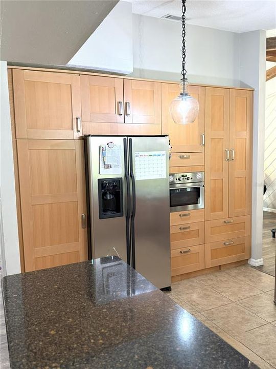 На продажу: $499,000 (3 спален, 2 ванн, 1831 Квадратных фут)