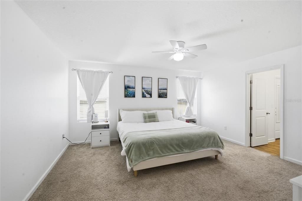 For Rent: $3,000 (3 beds, 2 baths, 1624 Square Feet)