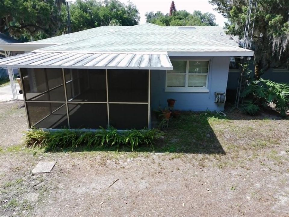 En Venta: $299,900 (2 camas, 2 baños, 1396 Pies cuadrados)