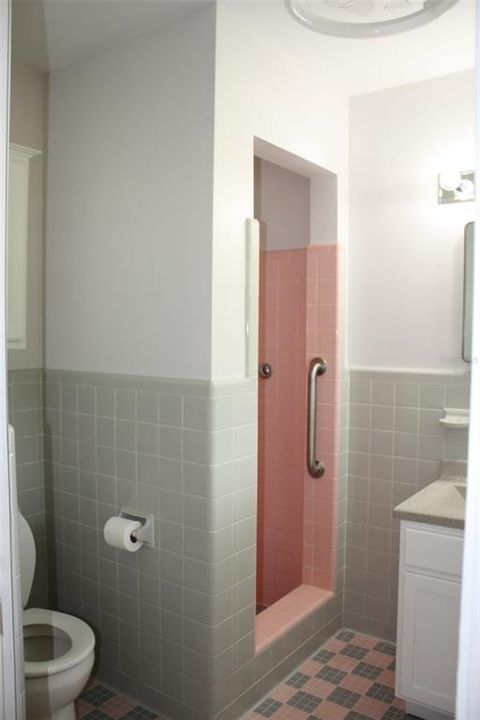 En Venta: $299,900 (2 camas, 2 baños, 1396 Pies cuadrados)