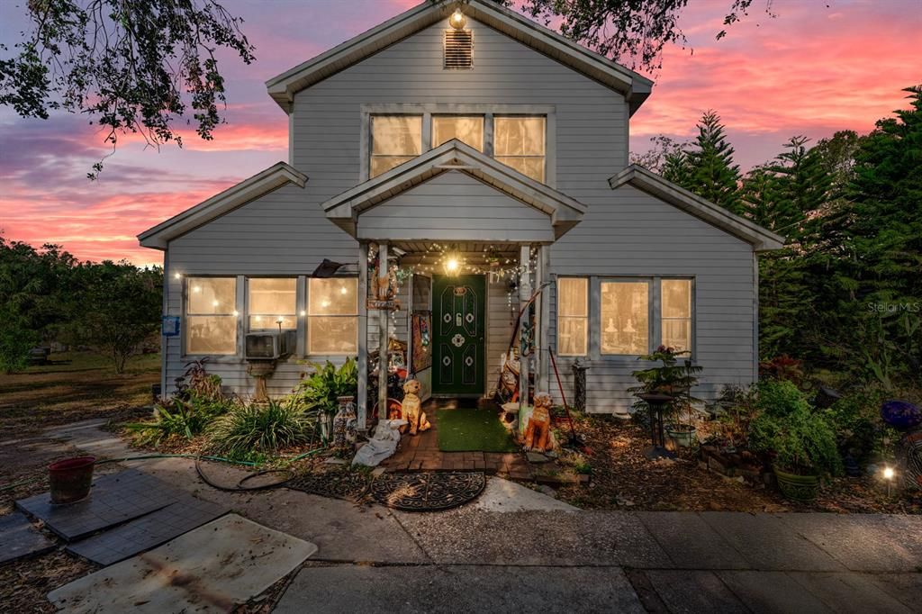 For Sale: $645,000 (4 beds, 3 baths, 2165 Square Feet)