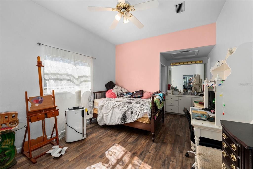 For Sale: $645,000 (4 beds, 3 baths, 2165 Square Feet)