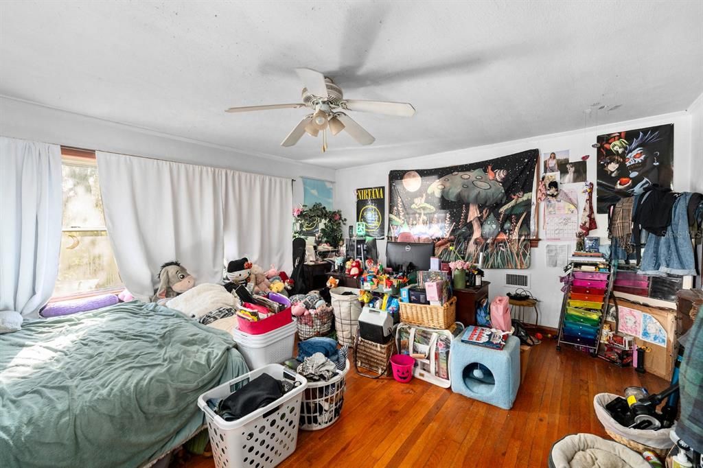 For Sale: $645,000 (4 beds, 3 baths, 2165 Square Feet)