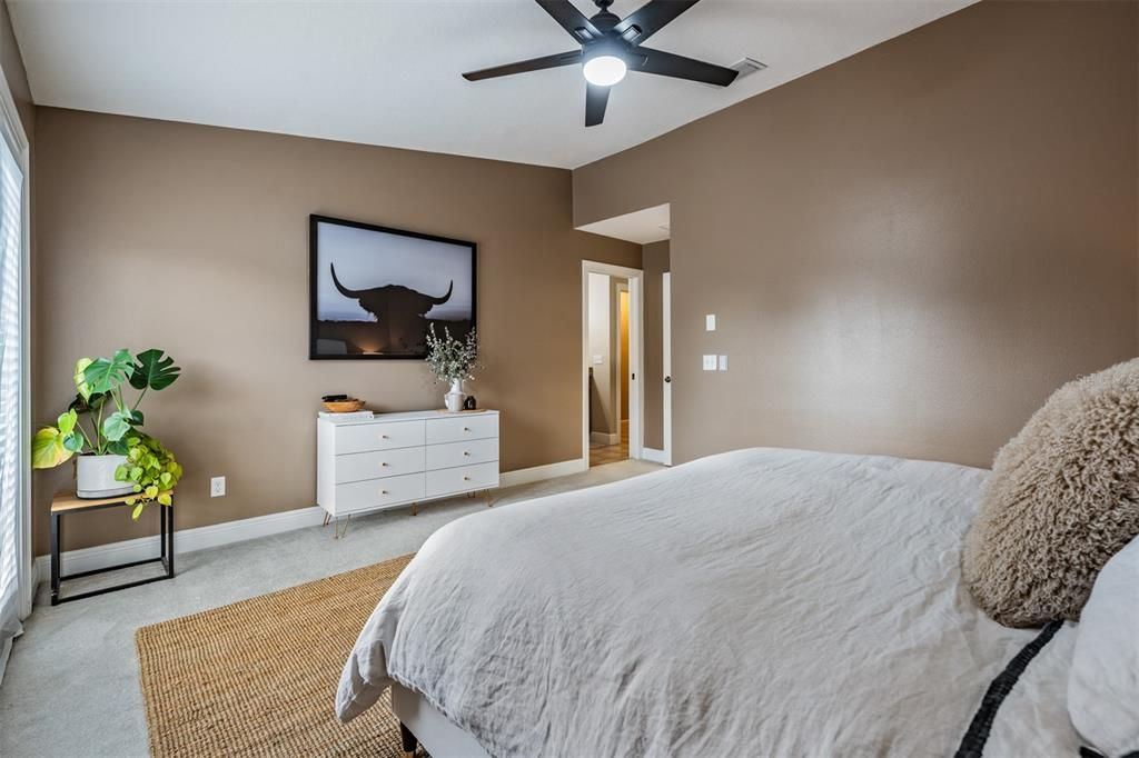 For Sale: $479,900 (3 beds, 2 baths, 1990 Square Feet)