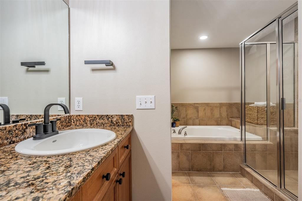 For Sale: $479,900 (3 beds, 2 baths, 1990 Square Feet)
