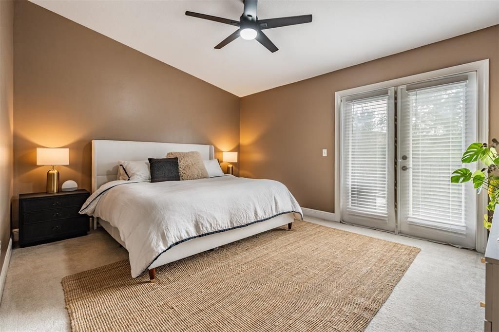 For Sale: $479,900 (3 beds, 2 baths, 1990 Square Feet)