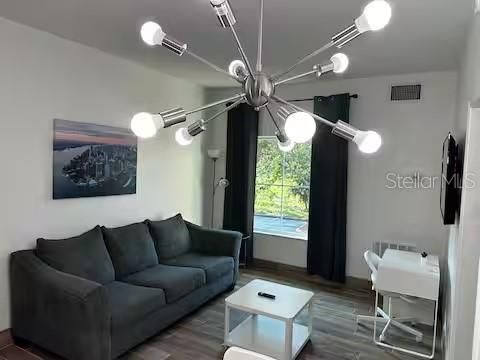 На продажу: $145,000 (1 спален, 1 ванн, 547 Квадратных фут)
