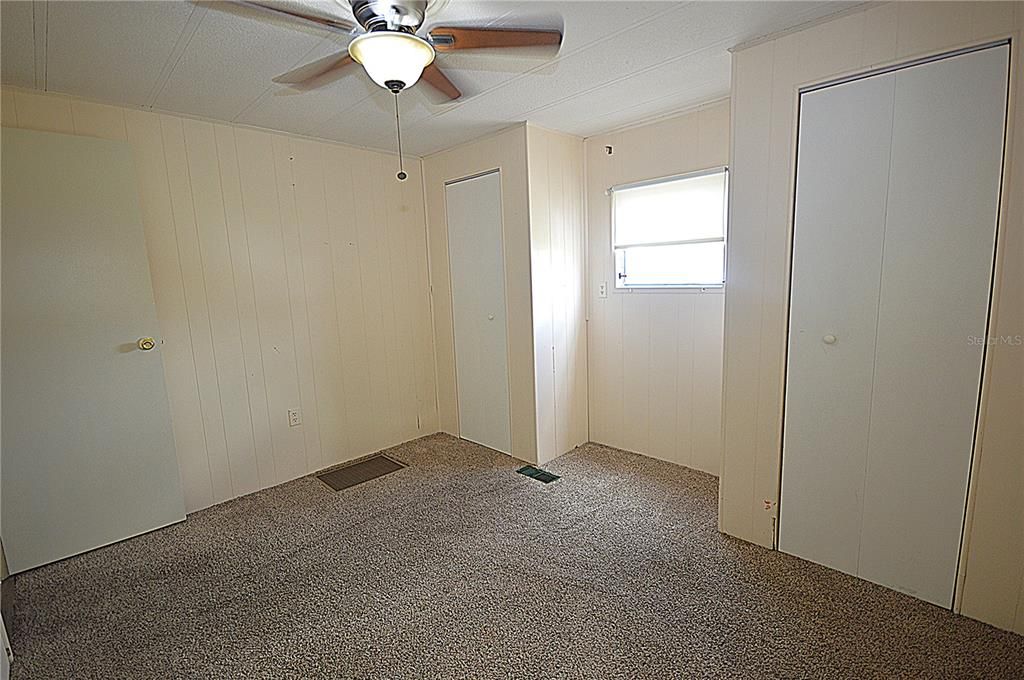 For Sale: $135,000 (2 beds, 2 baths, 960 Square Feet)