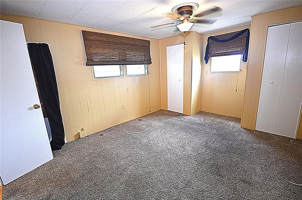 For Sale: $135,000 (2 beds, 2 baths, 960 Square Feet)