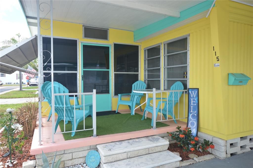 For Sale: $135,000 (2 beds, 2 baths, 960 Square Feet)