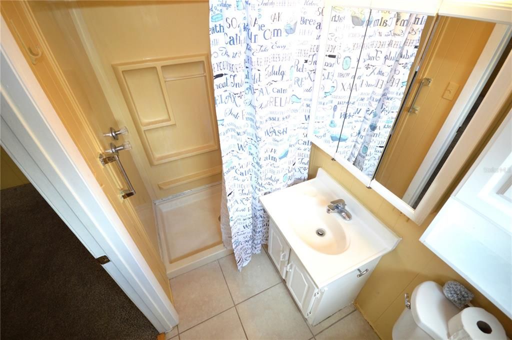 For Sale: $135,000 (2 beds, 2 baths, 960 Square Feet)