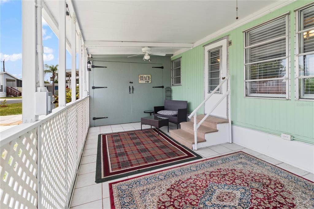 For Sale: $129,900 (2 beds, 1 baths, 672 Square Feet)