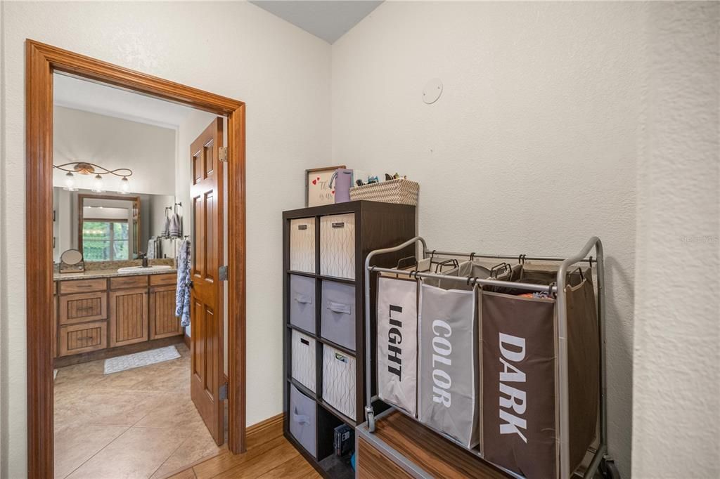 For Sale: $399,900 (3 beds, 2 baths, 1888 Square Feet)
